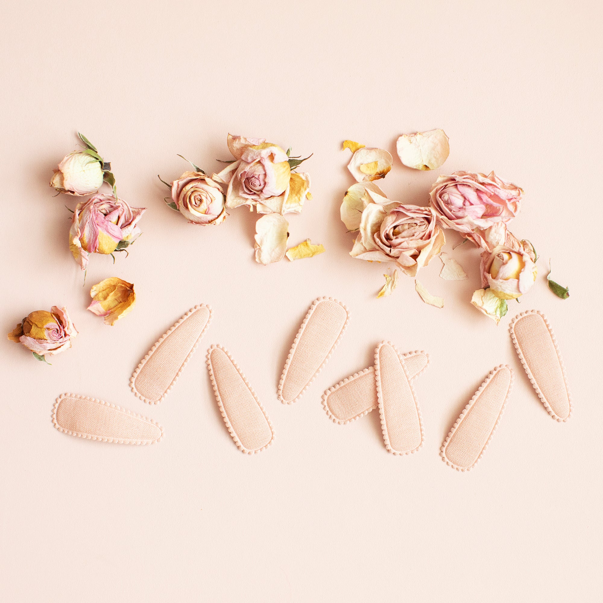 Meadow White Floral Hair Clips