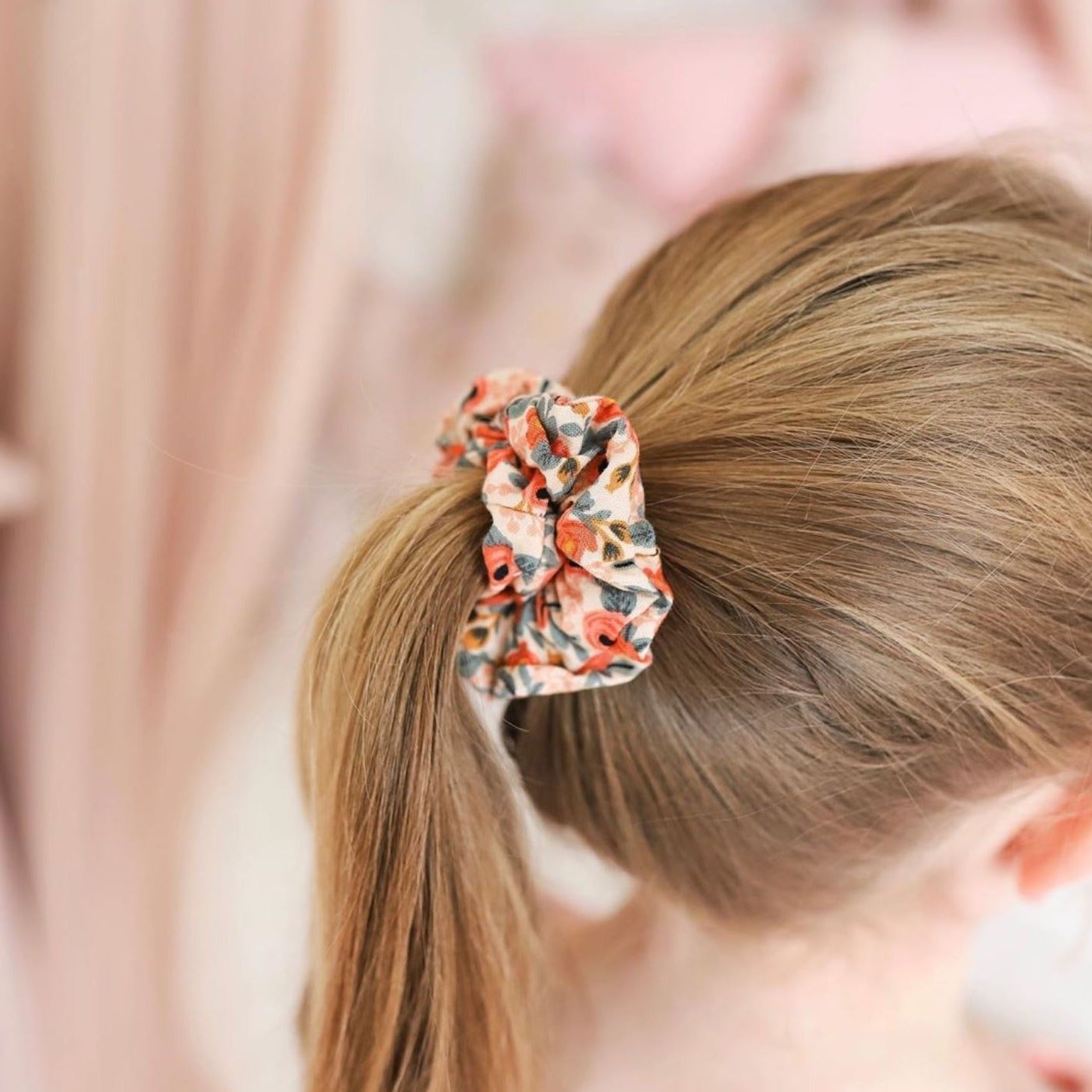 Lillia Scrunchie