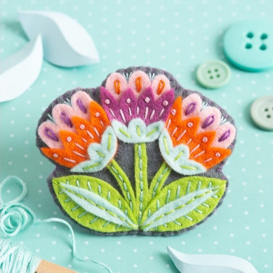 Marianne Flower Felt Brooch Craft Kit