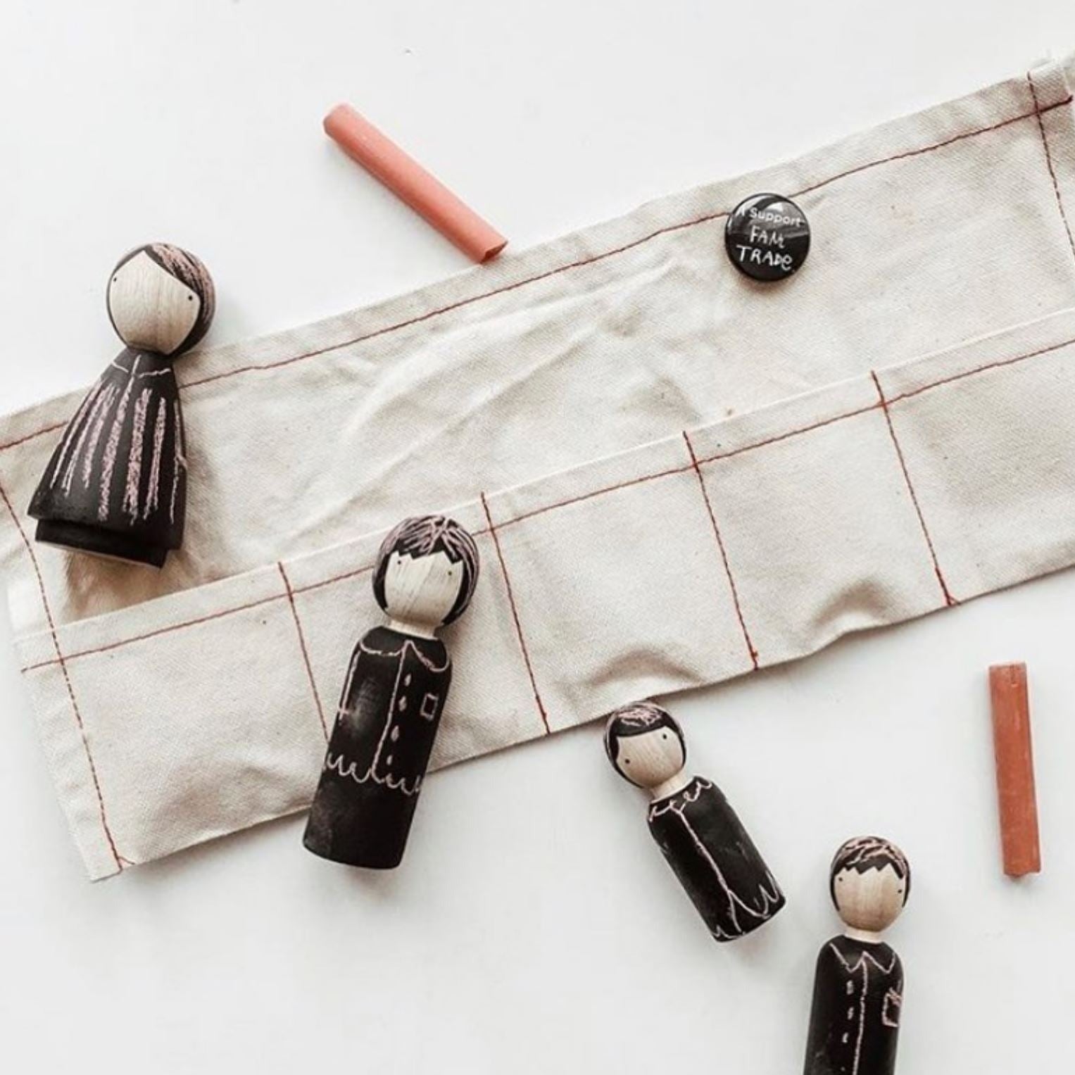 The Chalk People Peg Doll Set