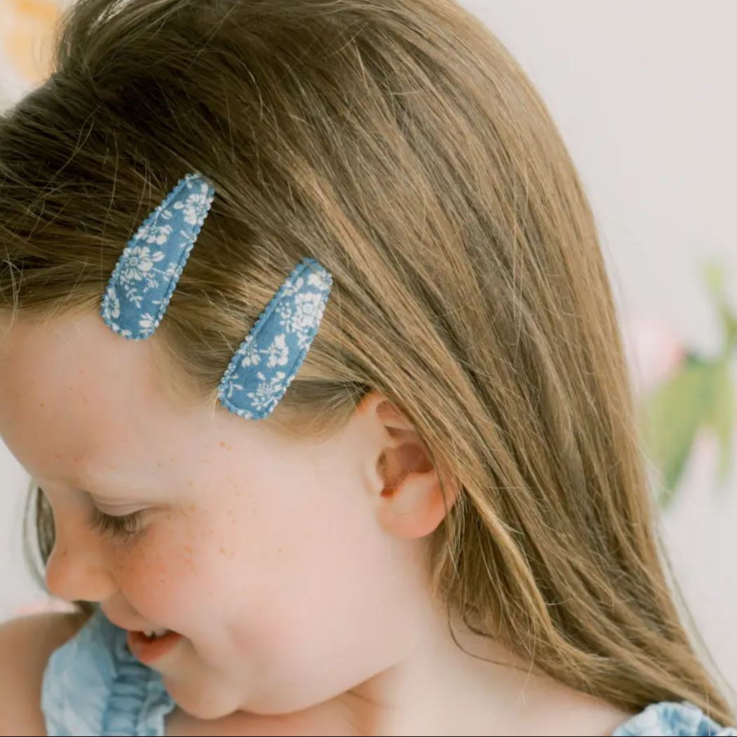 Golden Flax Embroidered Scalloped Edge Hair Clips