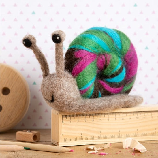 Snail Needle Felting Kit